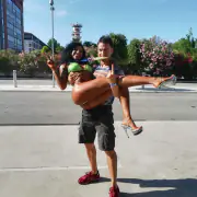 Foto di Flavio D'Angelo con i suoi atleti e clienti