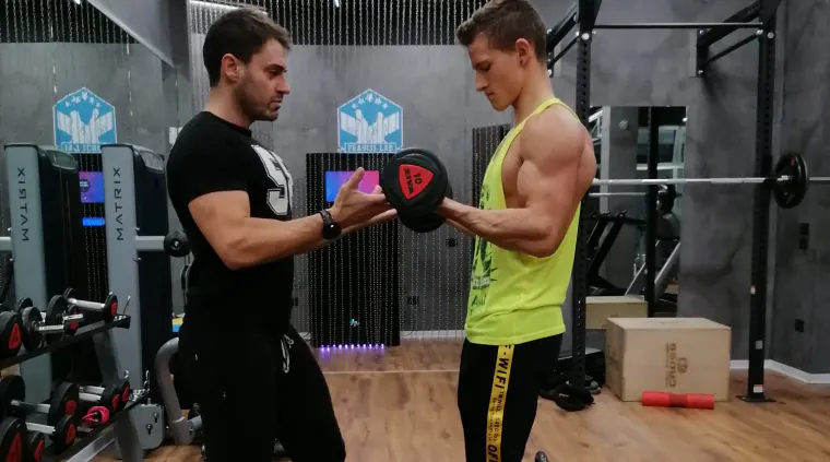 Allenamento di ricomposizione corporea con il personal trainer Flavio D'Angelo