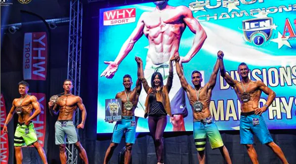 William Petrongari sul palco dei campionati europei 2018 in Slovenia